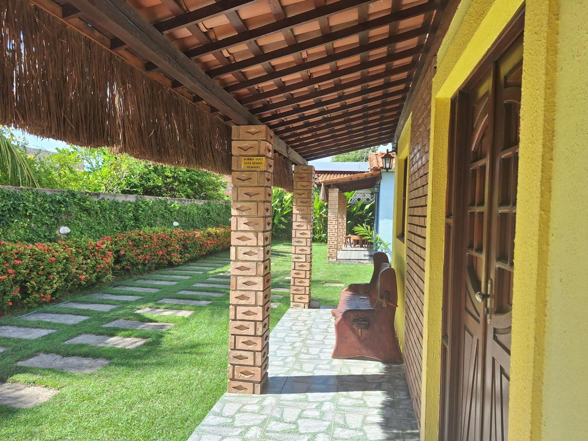 Bello's Corais. Holiday home Sao Miguel dos Milagres